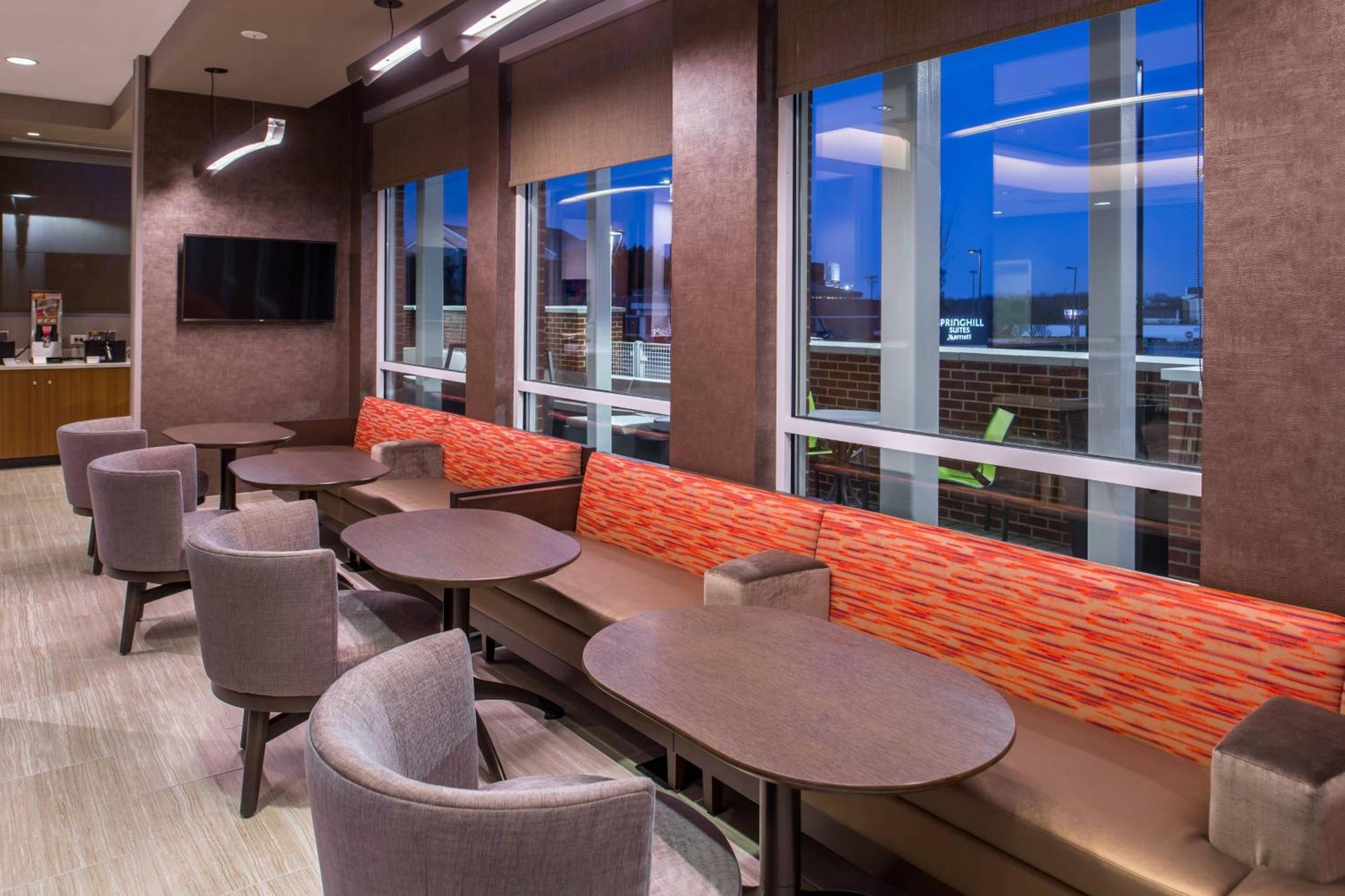 Springhill Suites By Marriott Greensboro Airport Eksteriør bilde